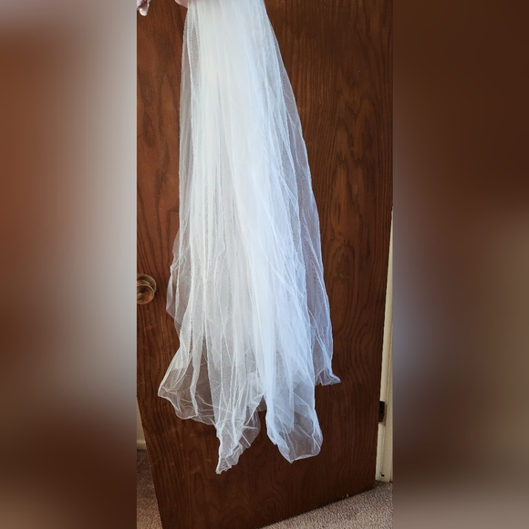 Blanca Veil two tiered veil - Picture 2 of 5